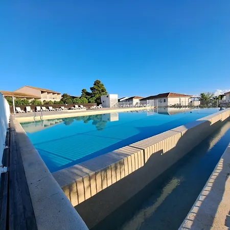 Avec Piscine A 2 Pas De La Linguizzetta