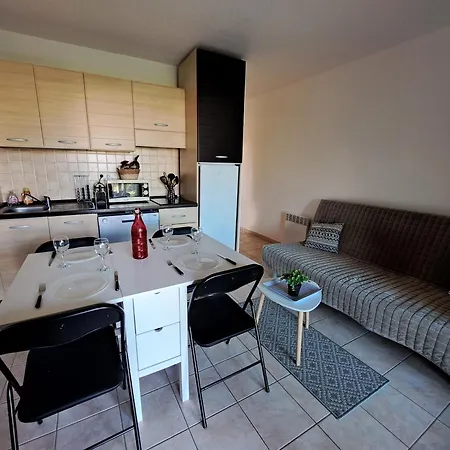 Lägenhet Avec Piscine A 2 Pas De La Linguizzetta