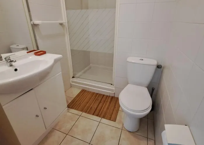 Avec Piscine A 2 Pas De La Linguizzetta