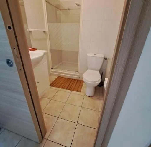 Avec Piscine A 2 Pas De La Apartment Linguizzetta