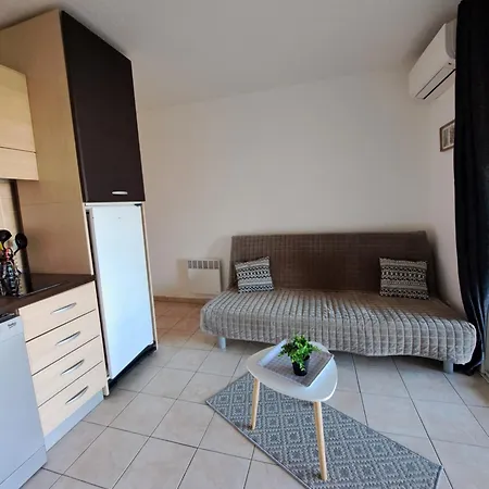 Avec Piscine A 2 Pas De La Apartment Linguizzetta