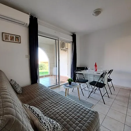 Avec Piscine A 2 Pas De La Лингиццета