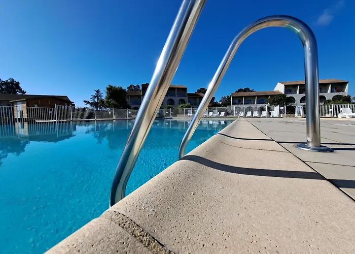 Avec Piscine A 2 Pas De La Lejlighed