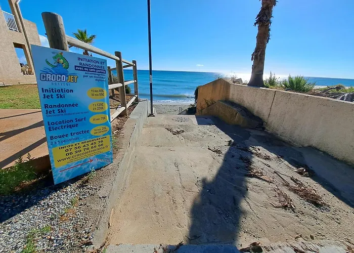 Avec Piscine A 2 Pas De La